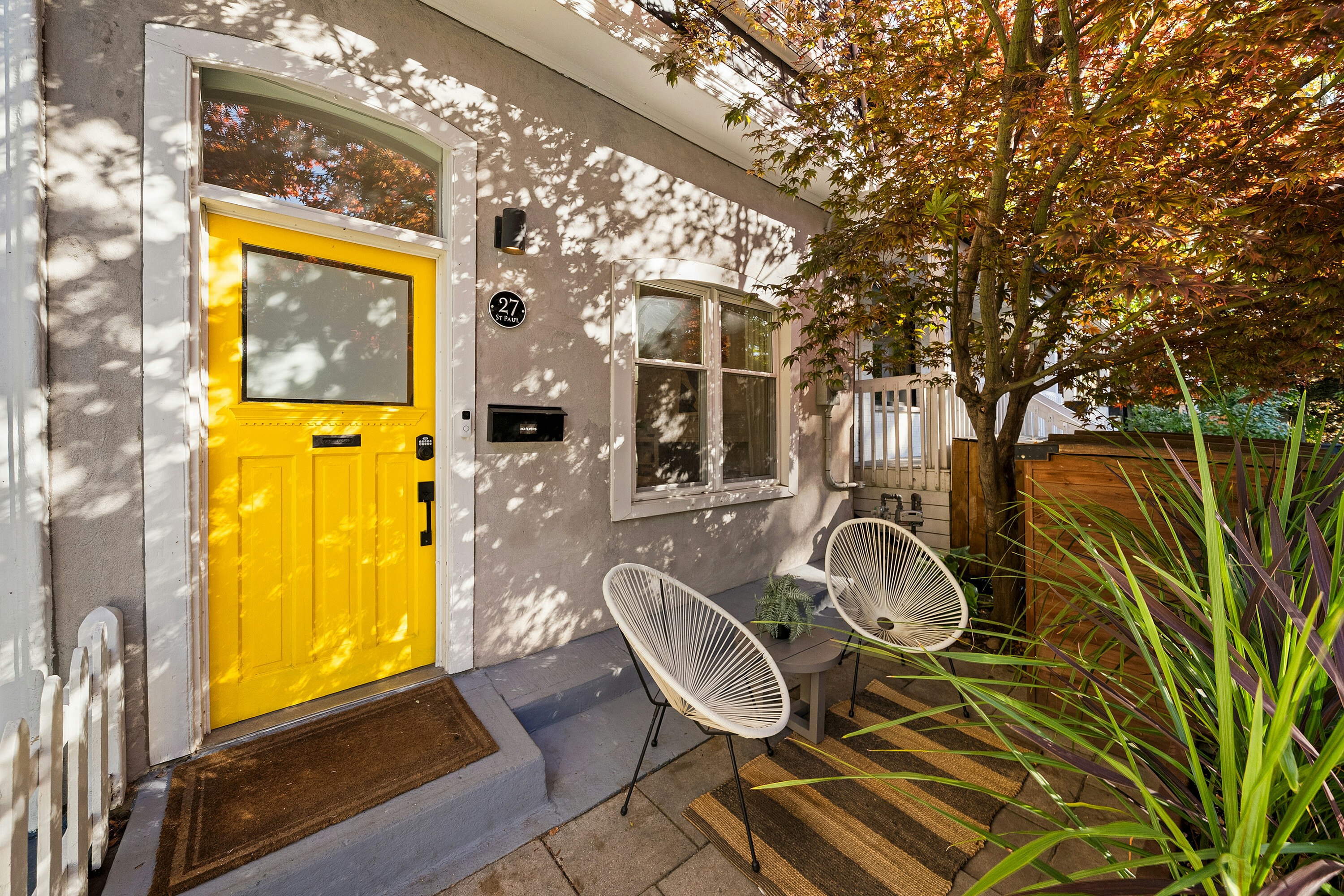 27 St Paul Street, Toronto, ON, M5A 3N2