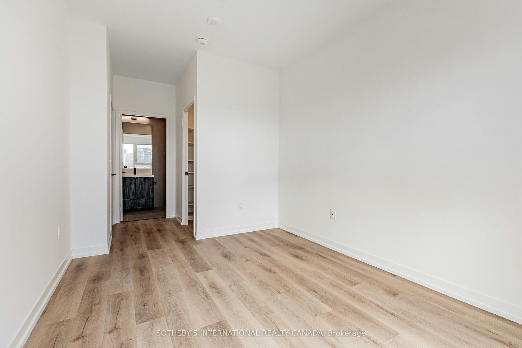 5 York Garden Th101 Way, Toronto, ON, M6A 2V1 - 12