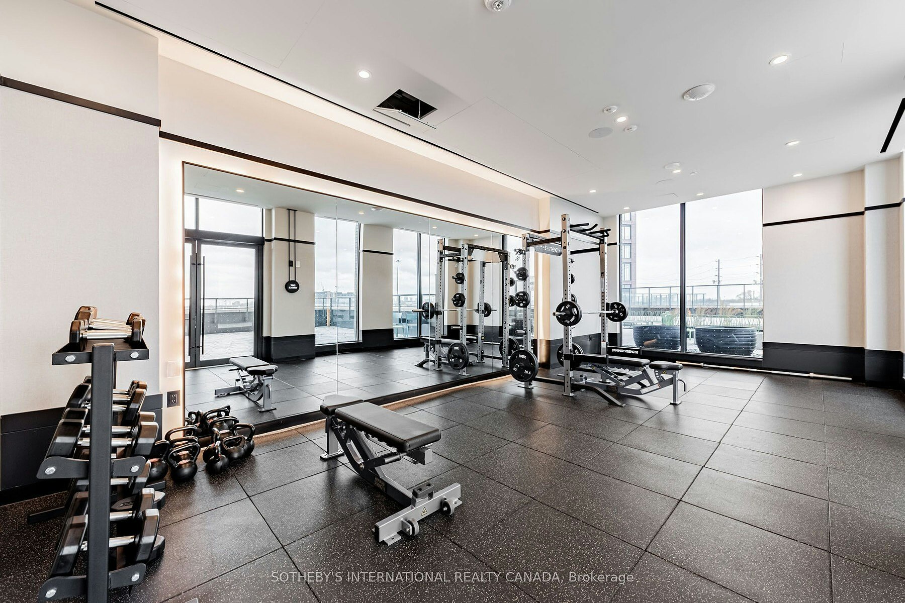 5 York Garden Th104 Way, Toronto, ON, M6A 2V1 - 31