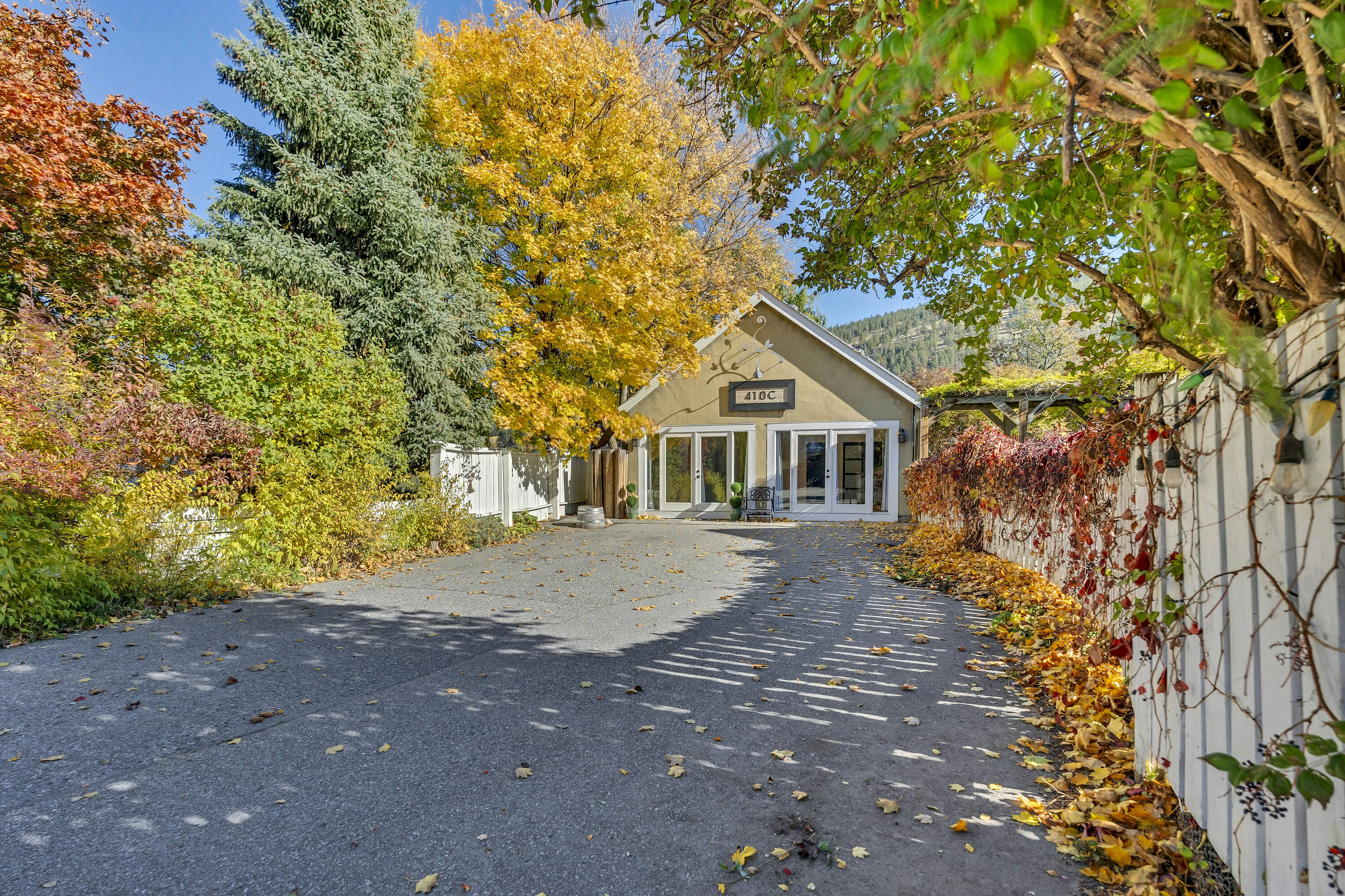 410 N Upper Bench Road, Penticton, BC, V2A 8T4
