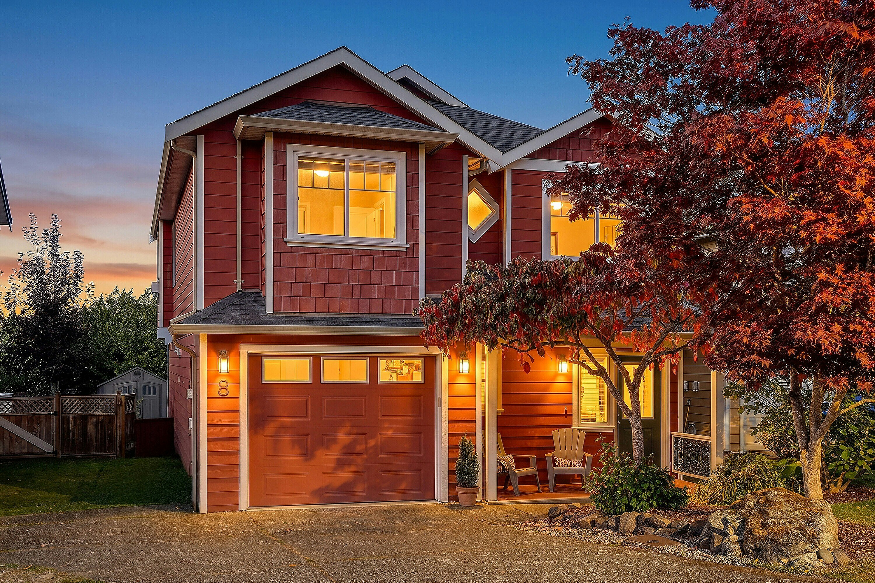 8 Stoneridge Drive, View Royal, BC, V9B 6L4