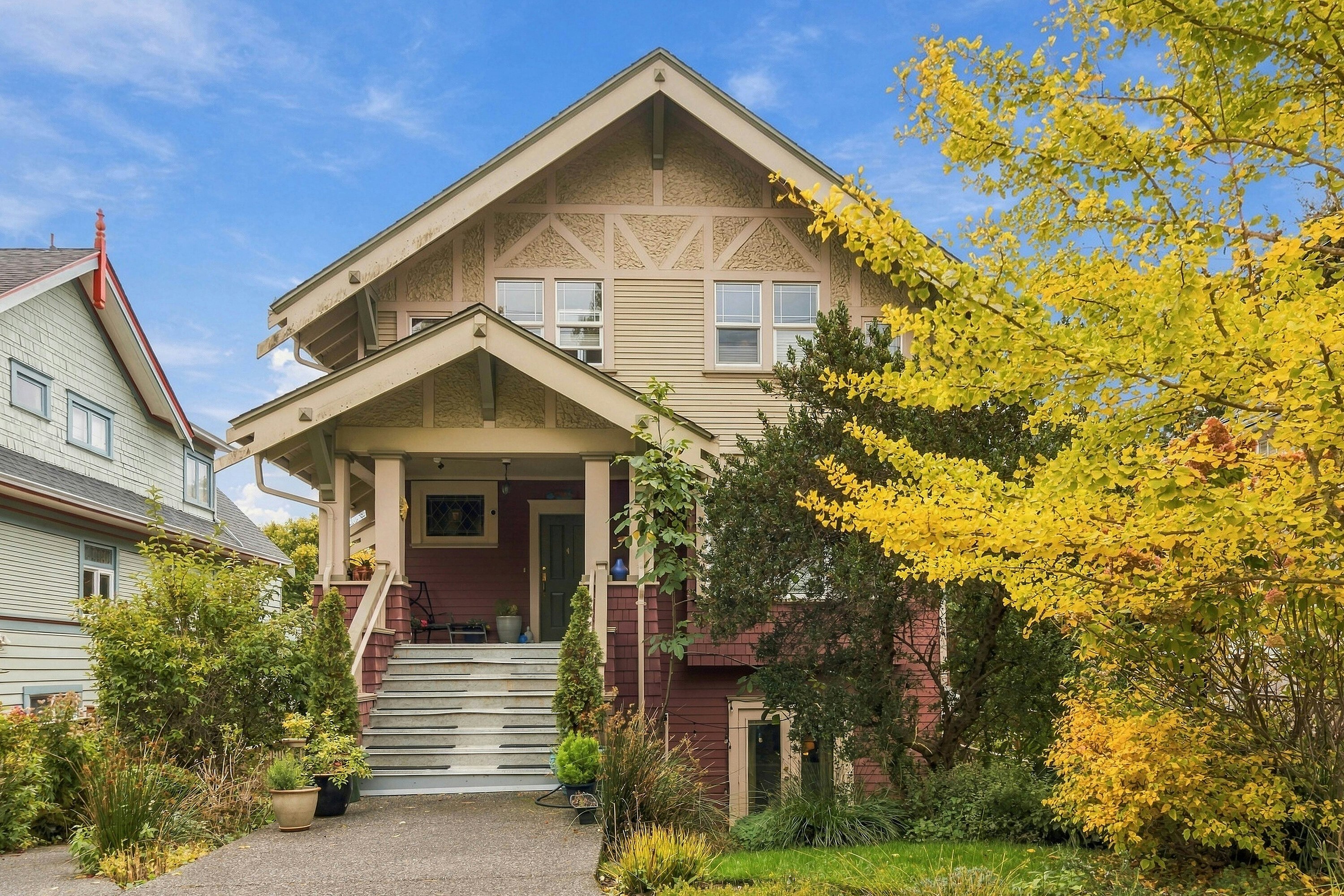 1-1421 Richardson Street, Victoria, BC, V8S 1R1
