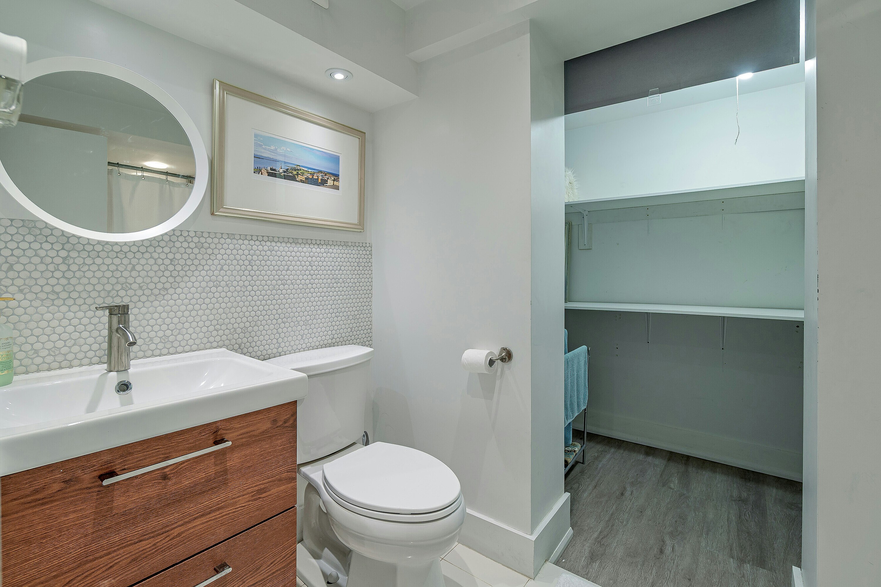 1 Babington Court, Toronto, ON, M9A 1J7 - 26