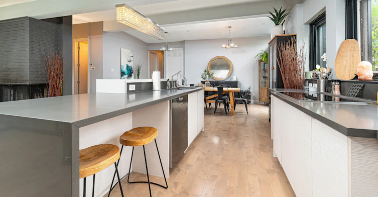 1 Babington Court, Toronto, ON, M9A 1J7 - 7