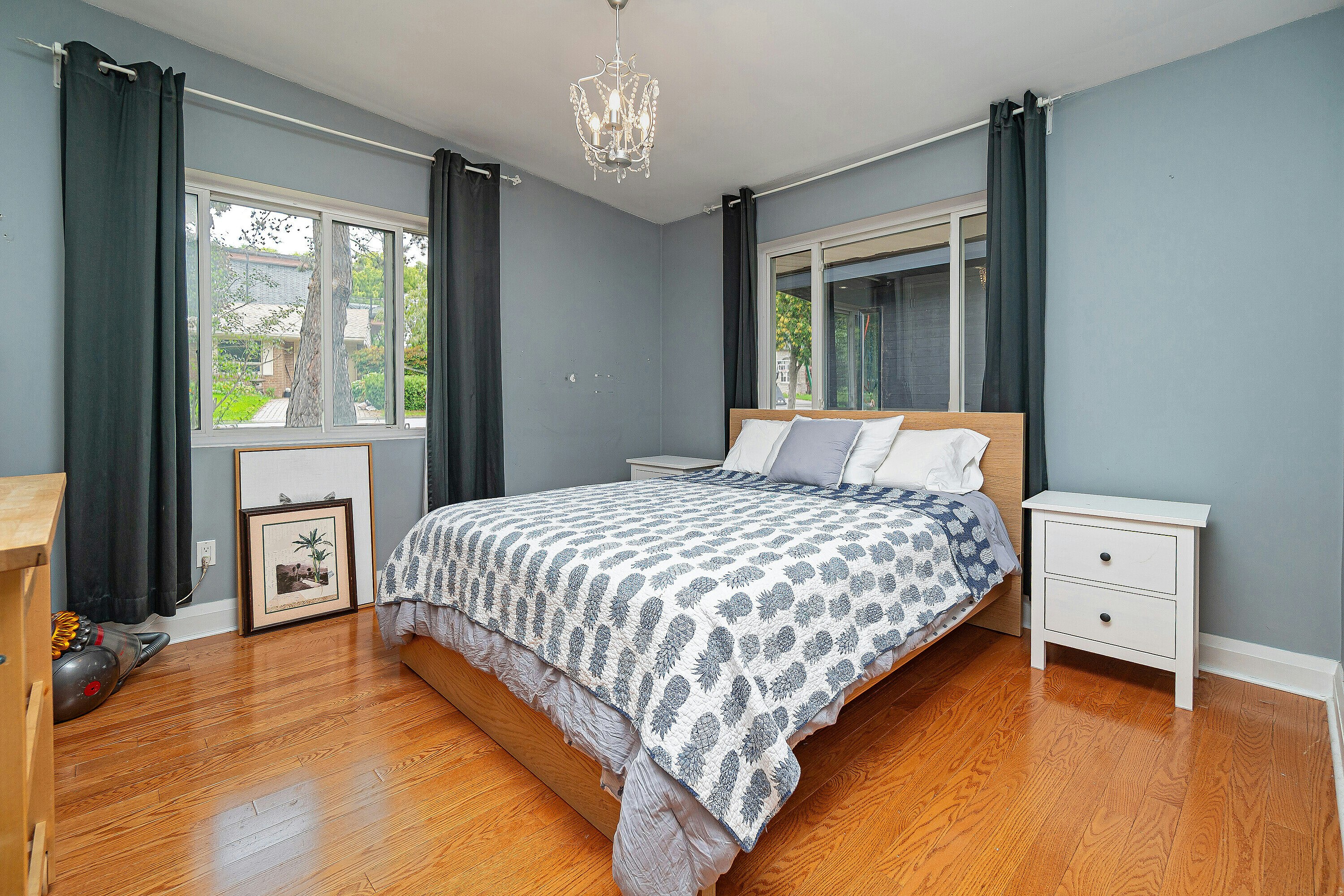 1 Babington Court, Toronto, ON, M9A 1J7 - 16