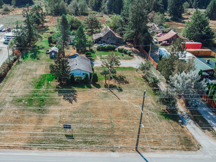 25792 Dewdney Trunk Road, Maple Ridge, BC, V4R 1Y4