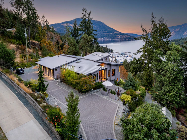6088 Genoa Bay Road, Duncan, BC, V9L 5Y5 - 6