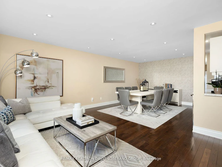 16 Blairville Road, Toronto, ON, M3H 5Y5 - 3