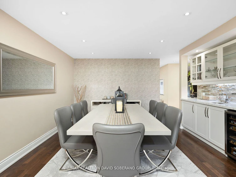 16 Blairville Road, Toronto, ON, M3H 5Y5 - 4