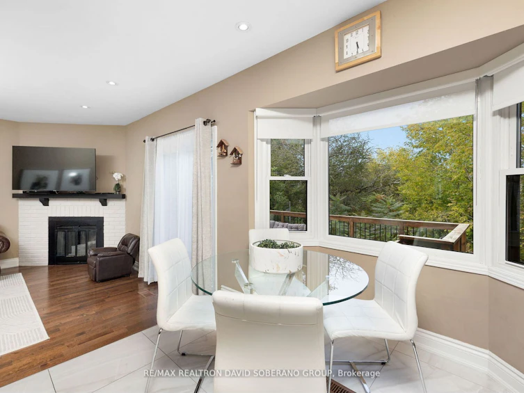 16 Blairville Road, Toronto, ON, M3H 5Y5 - 9