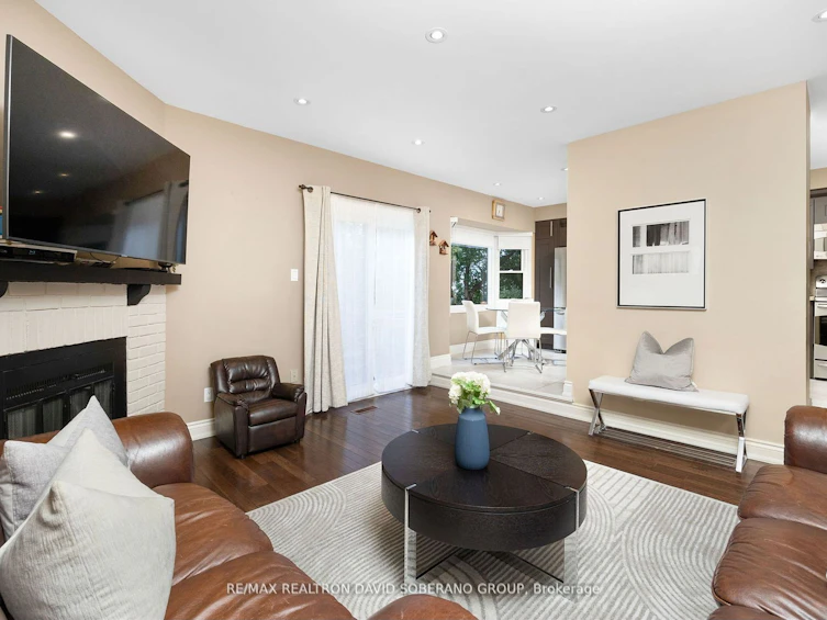 16 Blairville Road, Toronto, ON, M3H 5Y5 - 11