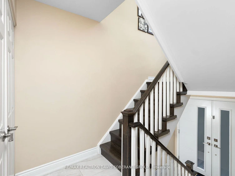 16 Blairville Road, Toronto, ON, M3H 5Y5 - 13