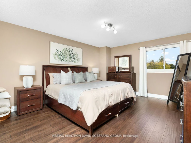 16 Blairville Road, Toronto, ON, M3H 5Y5 - 16