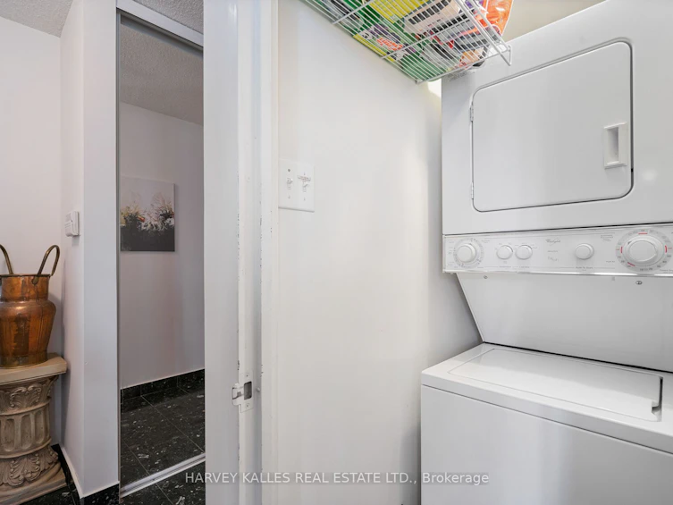 UPH07-256 Doris Avenue, Toronto, ON, M2N 6X8 - 10