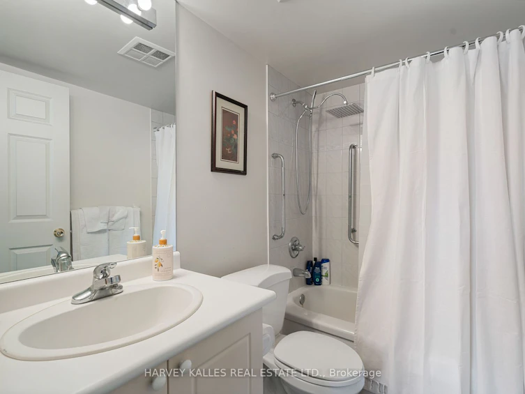 UPH07-256 Doris Avenue, Toronto, ON, M2N 6X8 - 11