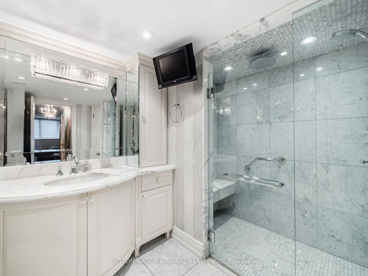 210-65 Spring Garden Avenue, Toronto, ON, M2N 6H9 - 34