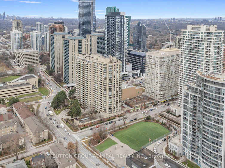 210-65 Spring Garden Avenue, Toronto, ON, M2N 6H9 - 37