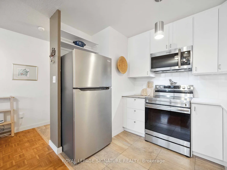 2503-40 Homewood Avenue, Toronto, ON, M4Y 2K2 - 8