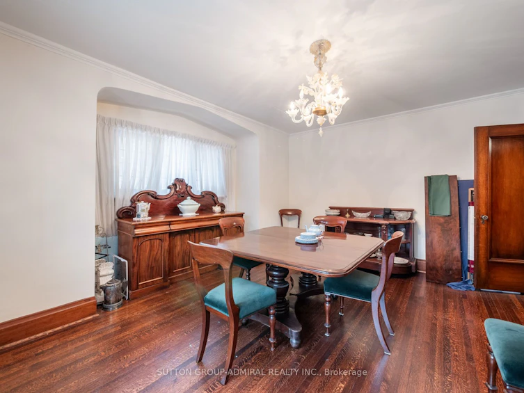 29 Strathgowan Crescent, Toronto, ON, M4N 2Z6 - 11