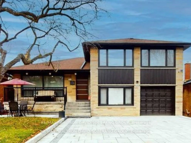 134 Hove Street, Toronto, ON, M3H 4Z7