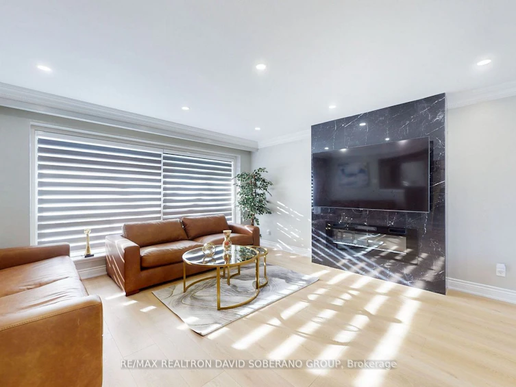 134 Hove Street, Toronto, ON, M3H 4Z7 - 3