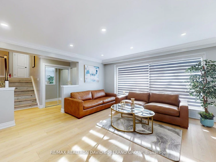 134 Hove Street, Toronto, ON, M3H 4Z7 - 5