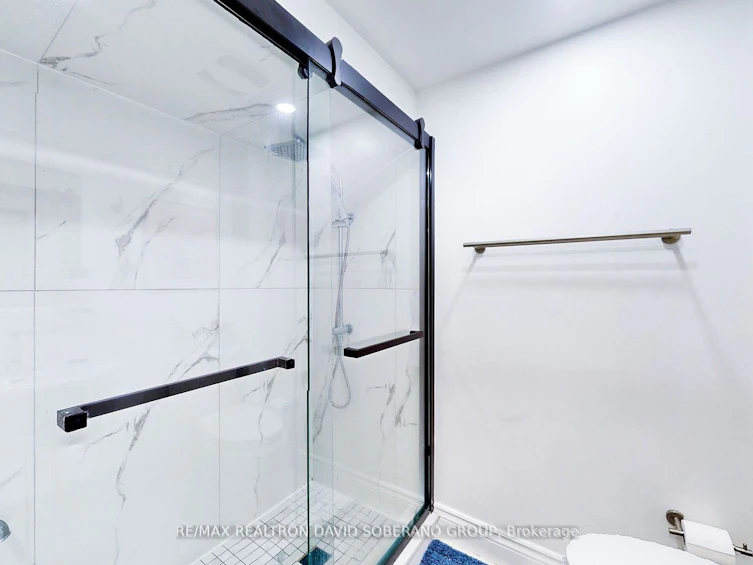 134 Hove Street, Toronto, ON, M3H 4Z7 - 30
