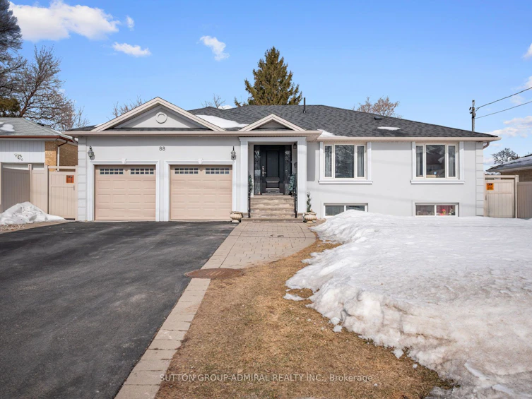 88 Combe Avenue, Toronto, ON, M3H 4J7