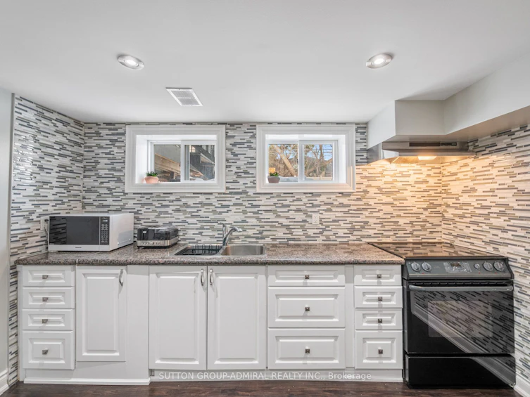 88 Combe Avenue, Toronto, ON, M3H 4J7 - 28