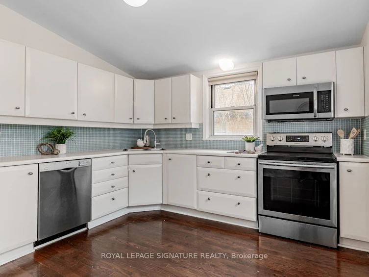 261 Hollywood Avenue, Toronto, ON, M2N 3K8 - 10