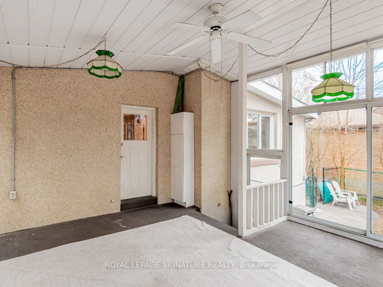 261 Hollywood Avenue, Toronto, ON, M2N 3K8 - 22