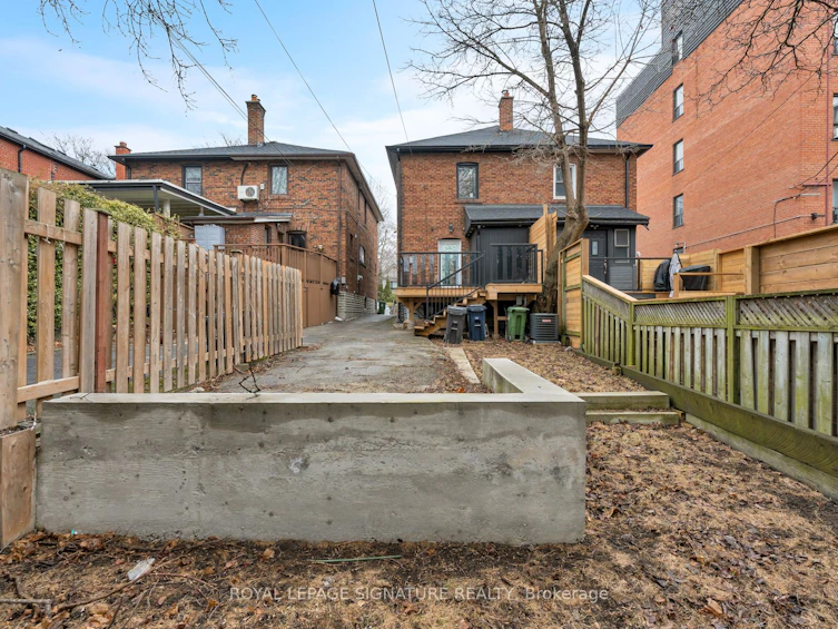 16 Latimer Avenue, Toronto, ON, M5N 2L8 - 20