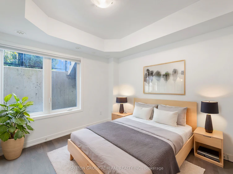 3-16 Marquette Avenue, Toronto, ON, M6A 0E1 - 17