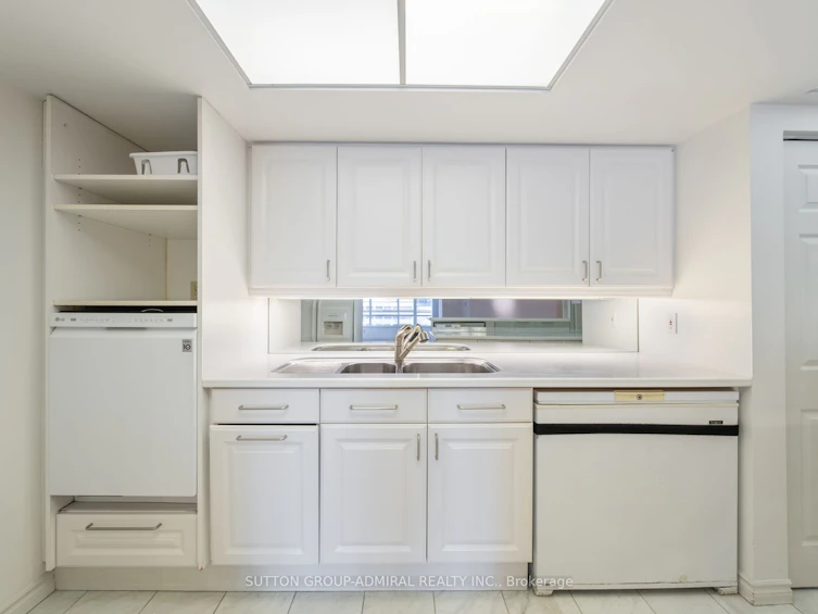 1010-130 Carlton Street, Toronto, ON, M5A 4K3 - 16