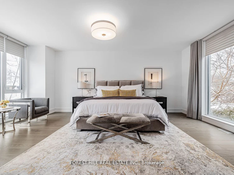 7 Fairmeadow Avenue, Toronto, ON, M2P 0A5 - 17