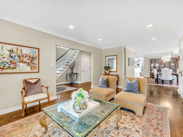 14 Northmount Avenue, Toronto, ON, M3H 1N4 - 5