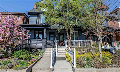681 Manning Avenue, Toronto, ON, M6G 2W3