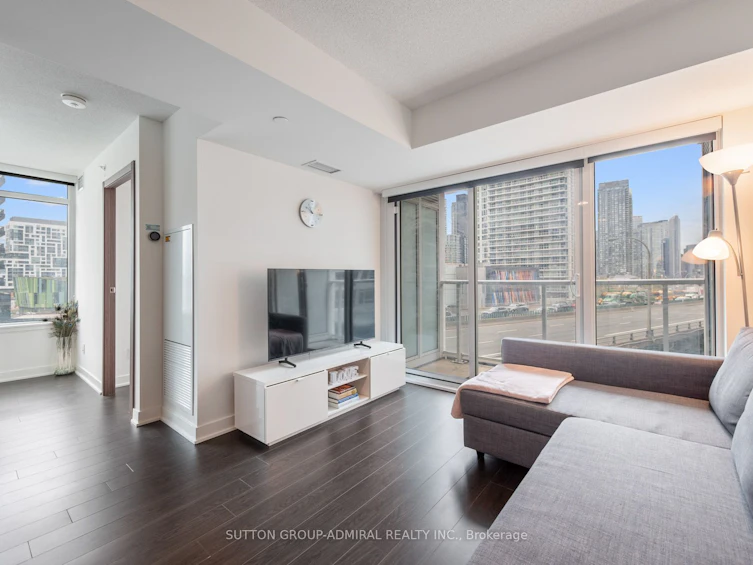706-19 Bathurst Street, Toronto, ON, M5V 0N2 - 8