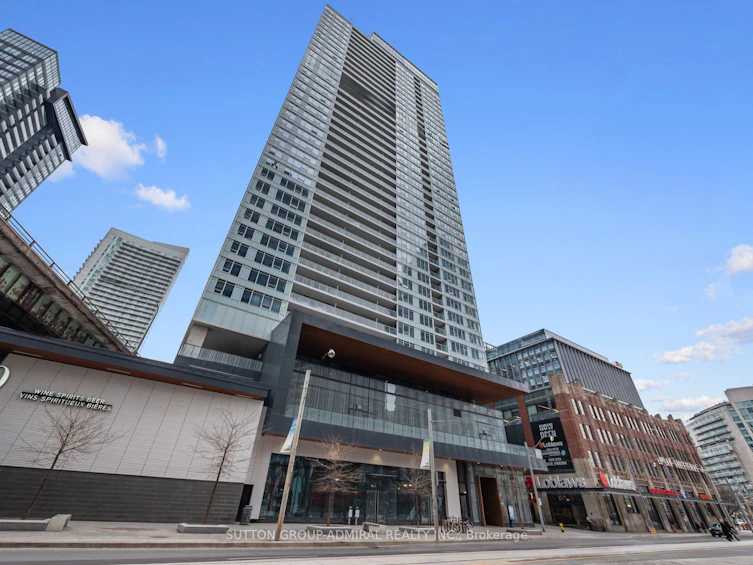 706-19 Bathurst Street, Toronto, ON, M5V 0N2 - 2