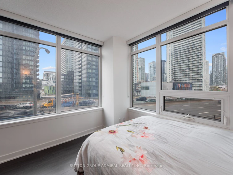 706-19 Bathurst Street, Toronto, ON, M5V 0N2 - 18