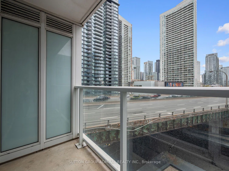 706-19 Bathurst Street, Toronto, ON, M5V 0N2 - 23