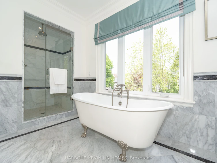 172 Elmwood Avenue, Toronto, ON, M2N 3M4 - 27