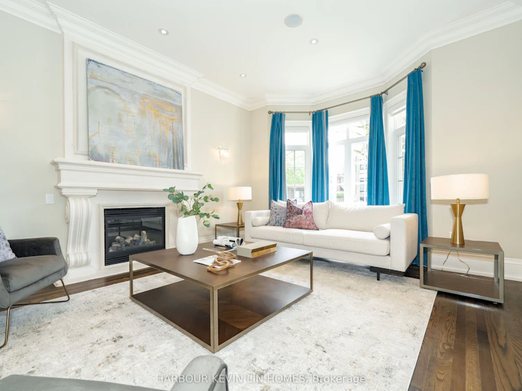 172 Elmwood Avenue, Toronto, ON, M2N 3M4 - 6