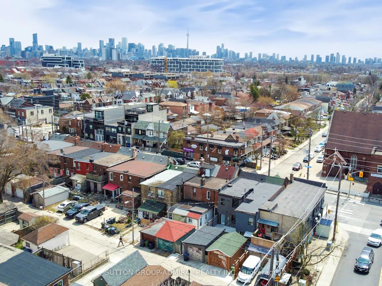 1216 Davenport Road, Toronto, ON, M6H 2G8 - 32