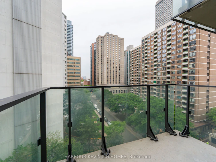 806-75 St Nicholas Street, Toronto, ON, M4Y 0A5 - 23
