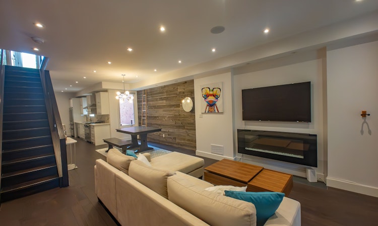 329A Clinton Street