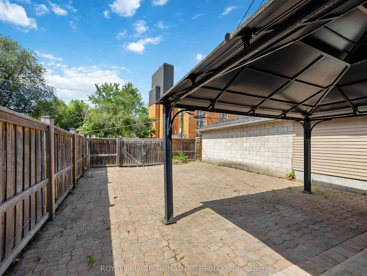 42 Carr Street, Toronto, ON, M5T 1B5 - 36