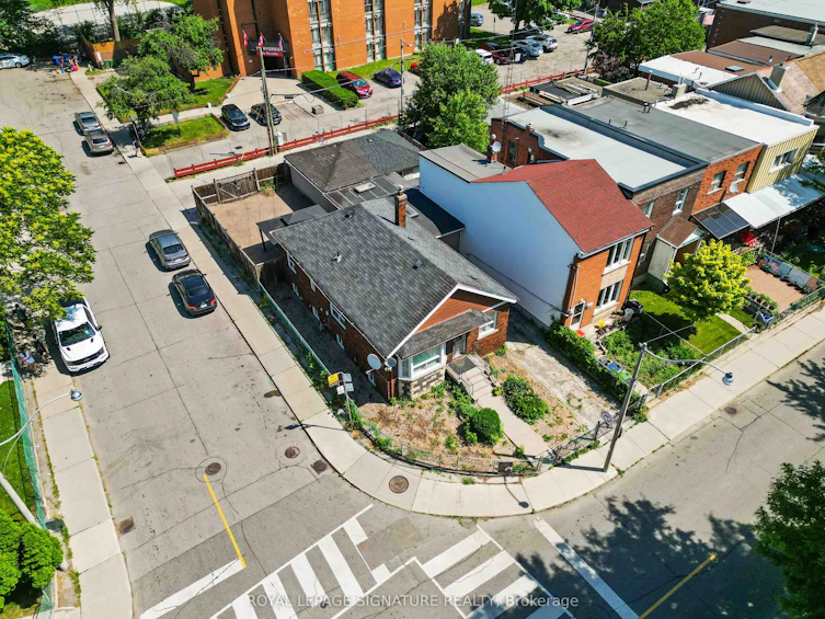 42 Carr Street, Toronto, ON, M5T 1B5 - 33
