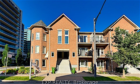 301-120 Aerodrome Crescent, Toronto, ON, M4G 4J2