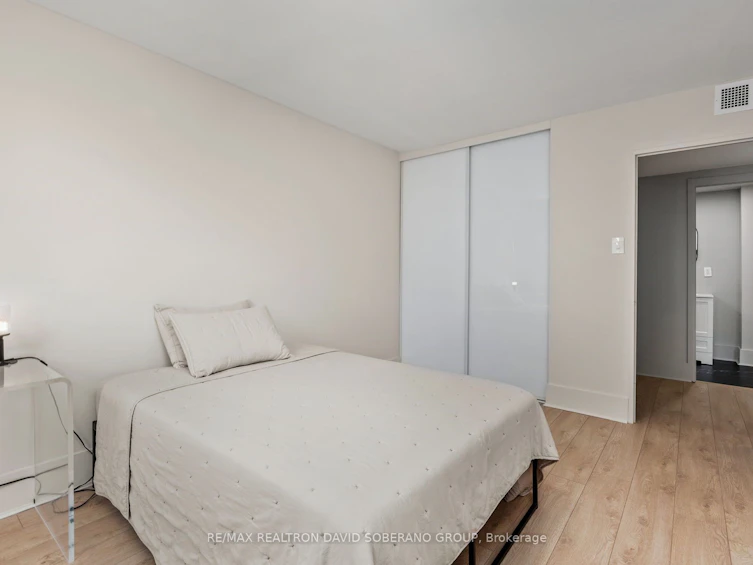 5-46 Granby Street, Toronto, ON, M5B 2J5 - 38
